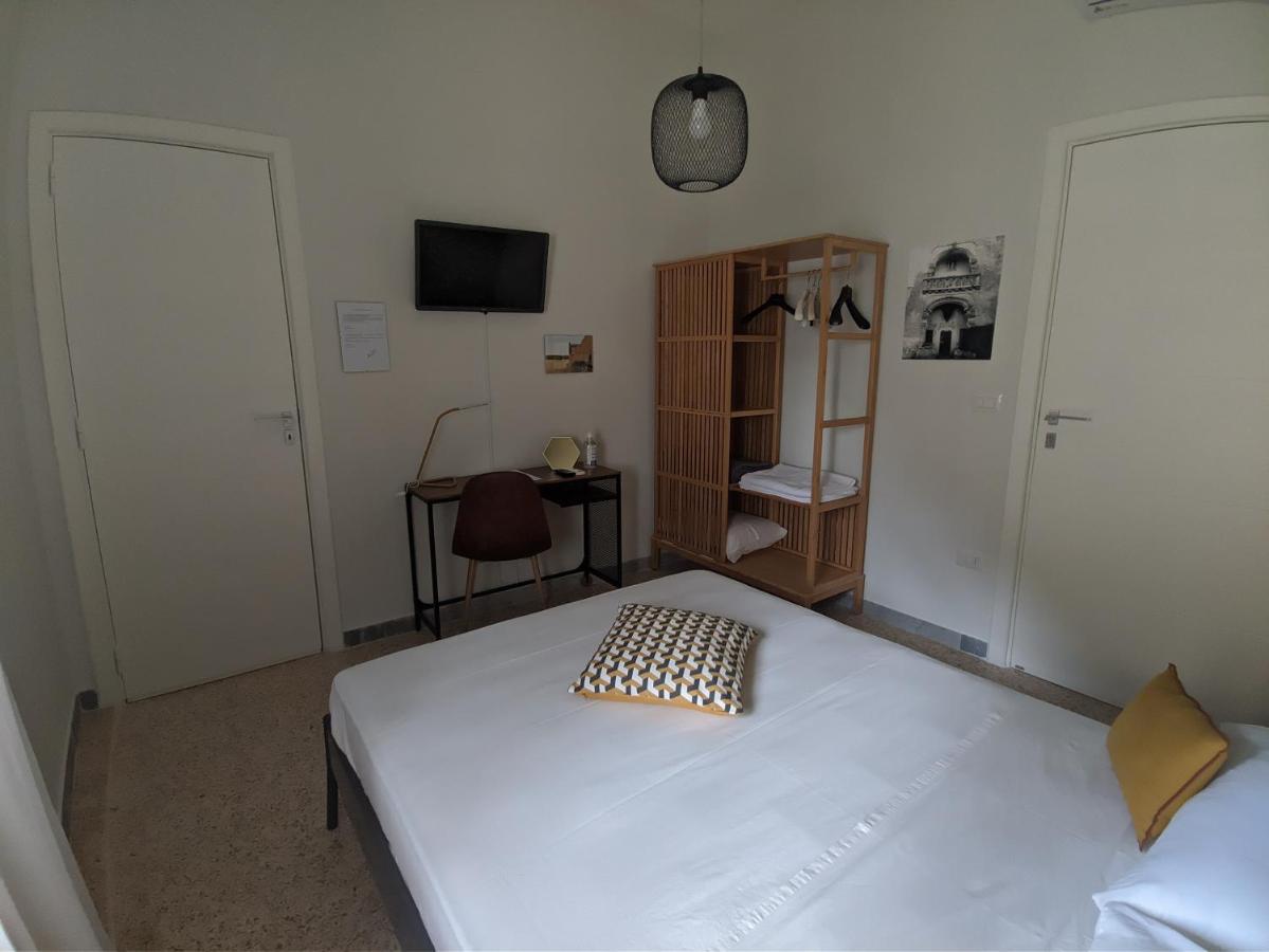 Terra Di Sud Rooms เลชเช ภายนอก รูปภาพ